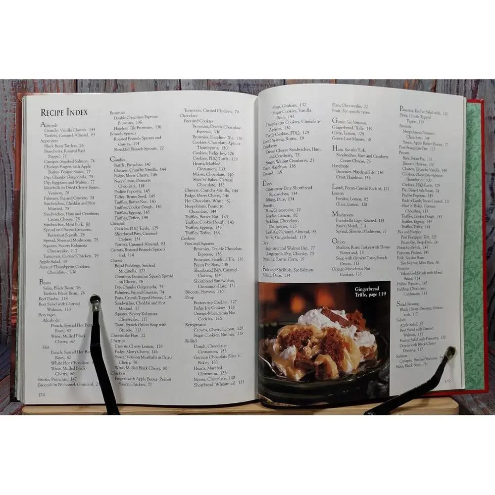 Christmas with Southern Living 2000 - 20th Anniversary Edition‎ Cookbook